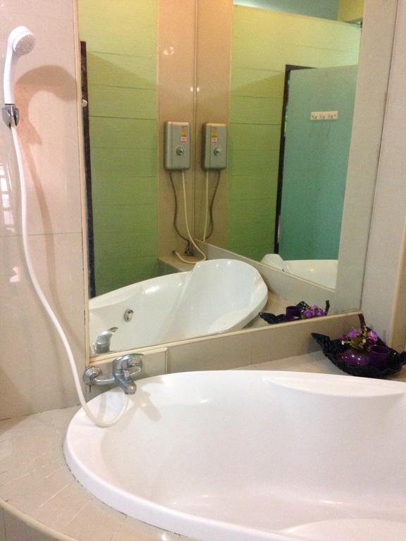Chang Hotel Chiang Mai Dış mekan fotoğraf